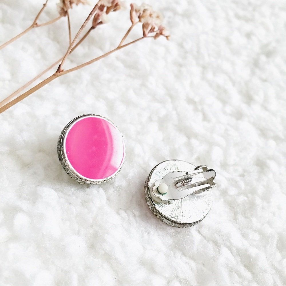 Vintage Minimal Pink Clip-on Earrings